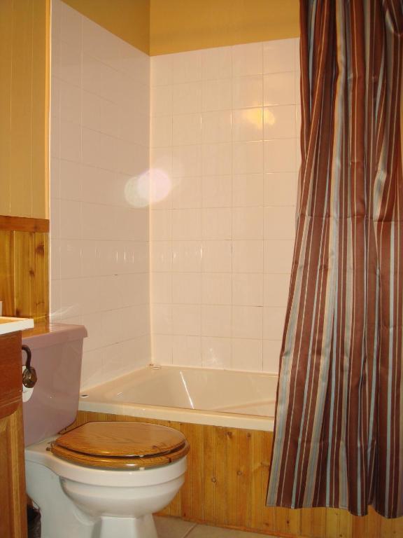 Motor Court Motel London Room photo